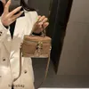 Designer Luxury fashion Shoulder bags French niche design portable bucket bag fashion trend single shoulder crossbody womens bag