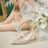 Spring White Lace Pärled Tassel Stiletto Bridal Wedding Shoes Rhinestone Large Size Single Shoes Bankettklänning Kvinnor Sandaler 240312