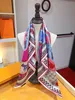 Marque de mode L O N Designer foulard en soie femmes monogramme foulard carré en soie sergé ombre d'été foulards châles avec étiquettes cadeau d'anniversaire facile à assortir noeud de cou doux au toucher