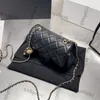 أكياس CC الفاخرة العلامة التجارية الكتف الكتف الكلاسيكية Mini Flap Square Bag Pearl Crush Ball Metal Matelasse Chain Crossbody Black W Mexim