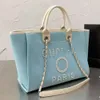 أكياس الشاطئ ، رسالة فاخرة ، CC TOTES HANDBAG Fashion Canvas Bag Womens Ladies CH Exmbroided Tote Designer Fime Female Cross Backpack 2U95