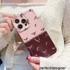 Diseñador Case de teléfonos celulares de diseñador para iPhone 14Pro 14 13 12 11 15 Promax Plus 15Pro 15 PROMAX Casos ajustados Old Flower Letter Teleps cubre CyG2392212-6L34Y