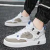 Casual Schoenen Hoge Chunky Sneakers 2024 Heren Gemengde Kleur Verhooging Mannen Comfortabele Lace Up Student Wandelen