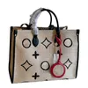 24ss kadın yaz saman kılıfları çanta nakış el çantası lüks tasarımcıları shouder crossbody messenger bayanlar seyahat çanta kotları para çantası ile 41cm
