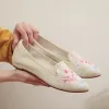 フラットVeowalk Soft Jacquard Cotton cotton cotton女性の先のとがったつま先のスリップバレエフラットエレガントな女性のための快適な中国の刺繍靴