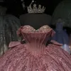 Rosa Schatz glänzender Quinceanera Ballkleid von den Schulterspitzenperlen Kristall Tull Mexikanische süße 16 Kleider 15 Anos 0516