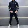 Herrspårar mode high-end stativ krage broderad kostym höst och vinter plus sammet trend casual sweatshirt byxor sport