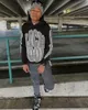 Американский уличный хип-хоп с буквенным принтом и принтом пламени, свободный пуловер, свитшот для женщин Y2K, ретро Harajuku, повседневная толстовка большого размера для мужчин 240318