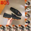 40Model Mocassins de créateur pour hommes Semelles de massage résistantes à l'usure Chaussures d'affaires pour hommes évidés et respirants Chaussures décontractées en cuir véritable pour hommes