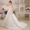 カスタムウェディングドレスA-Line Bridal Gown with Long TraineseevelessストラップレスサテンブライダルドレスVestido de noiva size2-28w