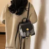 Designer Luxury Fashion Evening Bags 2023 New Western Style Womens ryggsäck Instagram Versatil mode stor kapacitet axelväska