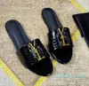 Designer slides Slippers Shoes High Quality Leather Slippers Luxury Sliders Women Summer Flip Flops Beach Sandals And dust bag