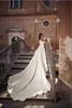 한 어깨 단순 새틴 긴 예배당 열차를 가진 신부를위한 라인 웨딩 드레스 Boho Garden Bridal Gowns Sexy Split Side Sleeveless Modern Robes de Mariee