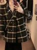 Kvinnorjackor Kvinnor Double-breasted Long Woolen Coat Fall Winter Fashion Casual Black Plaid Jacket Elegant Vintage Chic Wool Blazer