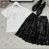 Nuovi vestiti per bambini tute per bambini vestiti per ragazze Set estivo in due pezzi Taglia 90-150 CM T-shirt e gonna con paillettes lucide 24Mar