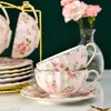 5 färger Bone China Coffee Cup Saucer Spoon One Set Flower Tea Cup Set European Porcelain Cup and Saucer for Coffee Mug Gift 240322