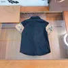 クラシックキッズデザイナー服チェッカーデザインベビーシャツサイズ110-160 cm高品質の半袖女の子の男の子ブラウス24マー