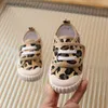 Sneakers Scarpe di tela per bambini New Fashion Classic Morbide e confortevoli Scarpe sportive per ragazzi Scarpe casual per ragazze Scarpe da skateboard per bambini Modello leopardo 24322