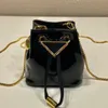 Top designer bucket bag Luxury bag Women fashion crossbody bag Designer Shoulder Bags Top quality craftsmanship Made of calfskin material Mini bucket bag