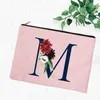 Kosmetiska väskor 26 Initialer Flower Pink Bag Letter Makeup Women Travel Bridesmaid Gift Ladies Portable Case Beauty