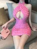 Casual Jurken Roze Pittig Meisje Nachtclub Sexy Cross Hals Opknoping Holle Open Borst Bubble Stof Korte Slanke Jurk Elegant voor Vrouwen Korea