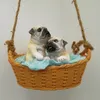Decoratieve beeldjes Swingend puppy hangend beeldje Schattig handgemaakt hondenstandbeeld Miniatuur voor buitenlandschap Boom Patio Kantoordecoratie