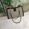 2024 Trendy New Chain Underarm Bag Women's Handbag Atmosphere stor kapacitet