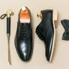 Casual Schuhe Designer Marke Herren Business Kleid Einfache Modische Brogue Europäischen Amerikanischen Stil Loafers Schnüren