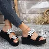 Tofflor lägenheter kilar kvinnor blomma höga klackar mysiga klänningskor 2024 sommar casual strand flip flops utomhus varumärke femme glider