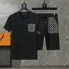 2024ss Mens Beach Designers Tracksuits Summer Suits Fashion T Shirt Seaside Holiday Shirts Shorts Sets Man S Luxury Set Outfits