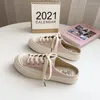 Zapatos casuales 2024 lona de medio arrastre femenino primavera y verano transpirable paso estudiante estilo coreano de moda único