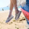 Sıradan ayakkabılar gümüş rhinestones sevimli kadın spor ayakkabılar platformu içi boş out nefes alabilen tuval bayanlar spor tenis