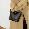 Borsa a secchiello Nuovo contatore di qualità Merci di controllo esclusivo Nuova moda Borsa sottobraccio a catena di grande capacità Donna Senmeng Autunno/inverno Trendy Palmare One ShouldBag