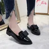 HBP Non-Brand New Style Spitze-Toe-Bowknot-Modekleidschuhe China Großhandel klobige Loafer-Schuhe für Frauen