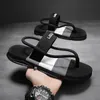 Comwarm 2024 hommes sandales décontracté plat en plein air plage chaussures d'eau pour la maison de mode appartements antidérapant cheville Wrap chaussures 240323