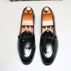 Chaussures décontractées pour hommes, mocassins de Style anglais tout noir, à enfiler, à la mode, de haute qualité, 2024