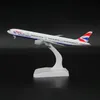 Diecast 18cm 1 400 B777-300モデルBritish Airways Airlines Plastic Base Landing Gears Alloy Aircraft Plane Airliner 240314