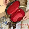 The factory design bag handbag New Seasonal Vintage Bag Water Bucket Popular for Women Autumn and Winter. Cross Body Small Bags Are This