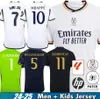 24/25 Bellingham Vini Jr Jerseys de futebol MBAPPE TCHOUAMENI 2024 2025 Camisa de futebol Real Madrids Camavinga Rodrygo Modric Camisetas Men Kit Kit Uniforms Jogador de fãs