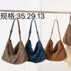 Schoudertassen Nieuwe Commuter Tote Bag Minimalistisch en trendy Matte koeienhuid handtas Hoge kwaliteit textuur Enkele diagonale Straddle Dames