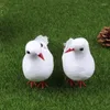 Tuindecoraties 1pc Kunstmatige schuimveren Vogels met clip Nepvogel Witte duiven Duiven Decoratie Voor Bruiloft Kerstfeest Thuis