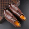 HBP Não-Marca Nova Chegada Tamanho Grande Cor Pura Sapatos de Couro Brogue Homem Preto Sapatos Formais para Homens Novos Estilos formais