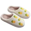 Promenadskor jul fluffiga päls tofflor anti slip gnome plysch slip-on hus bekväm platt termisk tecknad för män kvinnor