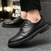 Sapatos casuais rendas até luz trabalho masculino para homem confortável macio moda homem tênis de couro