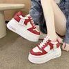 Zapatos informales Para Mujer, zapatillas de tenis antideslizantes con plataforma y suela gruesa roja elevada, otoño 2024