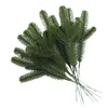 装飾的な花10PCSシミュレートされた緑豊かな緑の小さな松葉針クリスマス人工枝雪の偽の植物XMAS装飾品