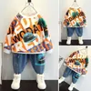 2024 Boys Spring and Autumn Suit Western Style Casual Wear Home Outing Sweatshirt Twopiece Fashionable Set 240318