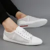 Schoenen lichtgewicht echte lederen lederen flats schoenen vrije tijd trend Koreaanse versie solide zwart witte zomer ademende mannen casual schoenen