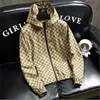 2024 New Style Luxury Designer Classic Letter 인쇄 재킷 브랜드 Mens Jackets 여성 디자이너 캐주얼 패션 코트 크기 M-5XL