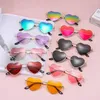 Lunettes de soleil mode en forme de coeur pour femmes rétro monture en métal lunettes de soleil colorées belles nuances Vintage années 90